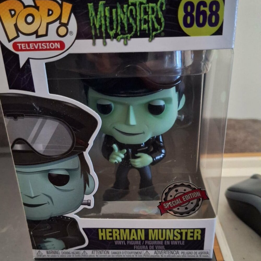 In Box Pop Funko Of Herman Munster Special Edition